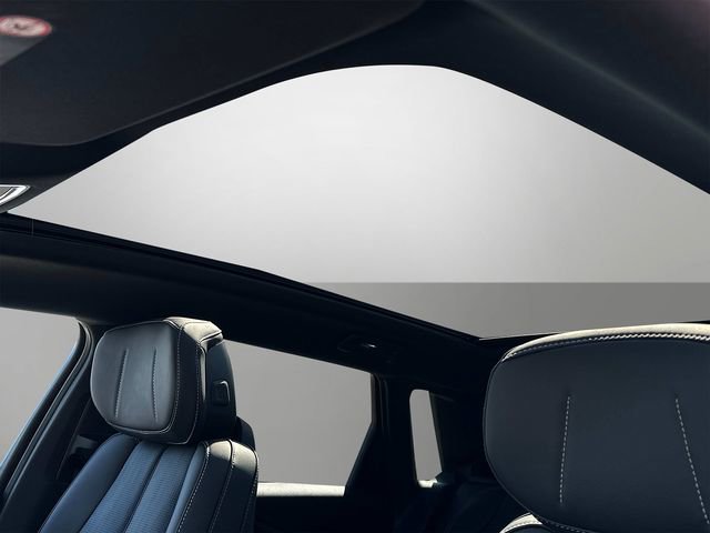 Used 2025 Cadillac Lyriq Sport w/ LPO, Floor Liner Package image 9