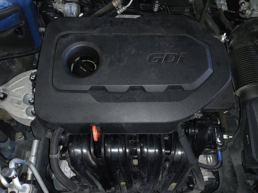 Used 2020 Hyundai Santa Fe SE w/ Cargo Package image 30