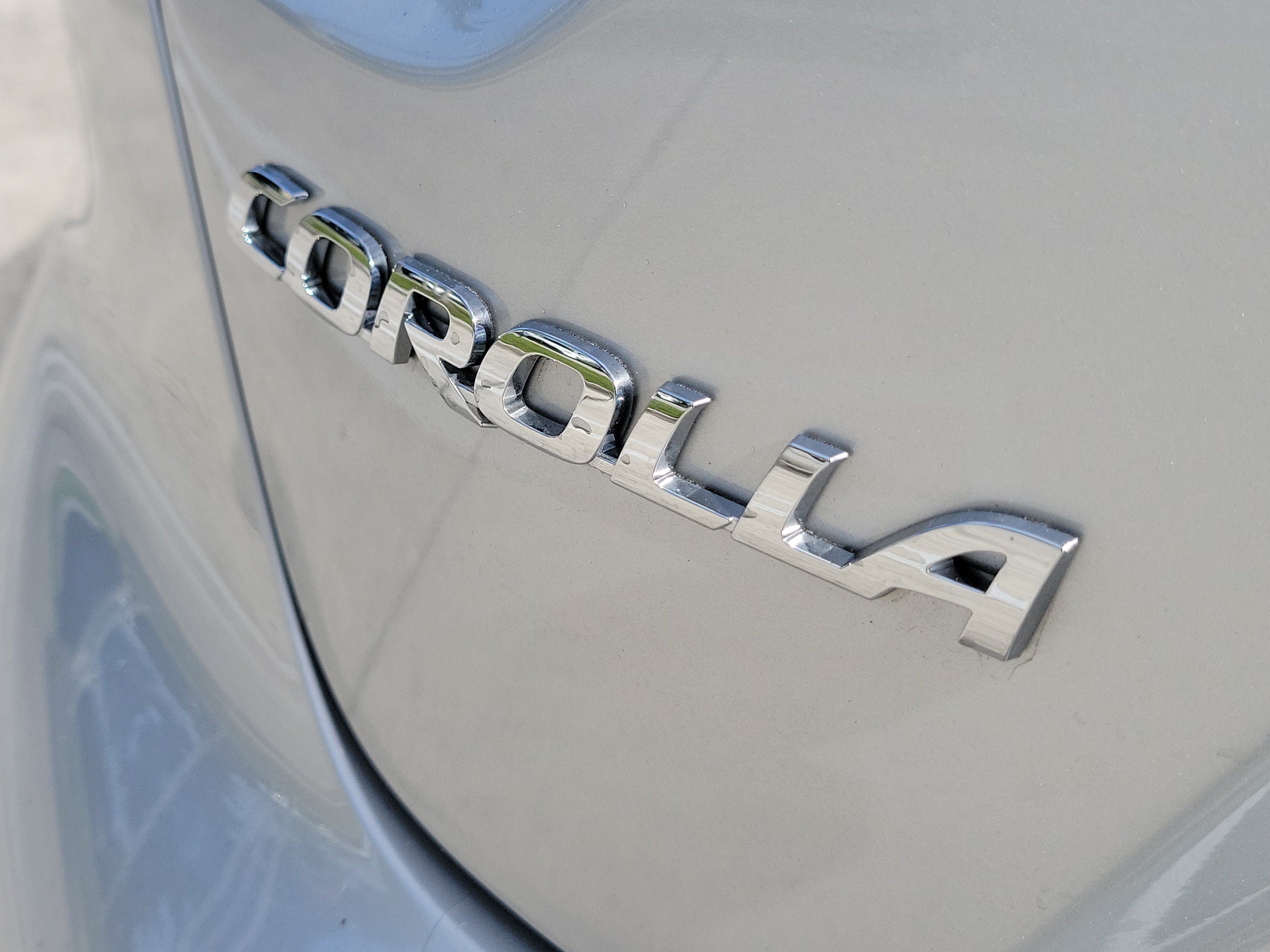 Used 2026 Toyota Corolla LE FWD image 10