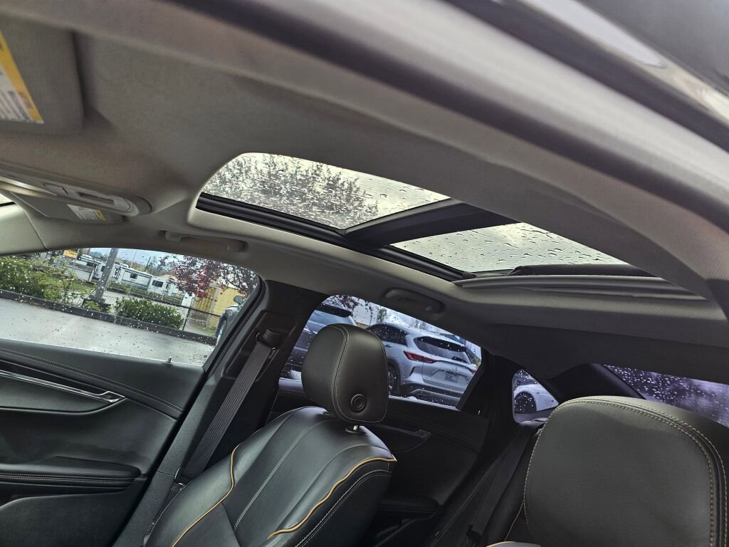 Used 2016 Chevrolet Impala LTZ w/ Enhanced Convenience Package image 27