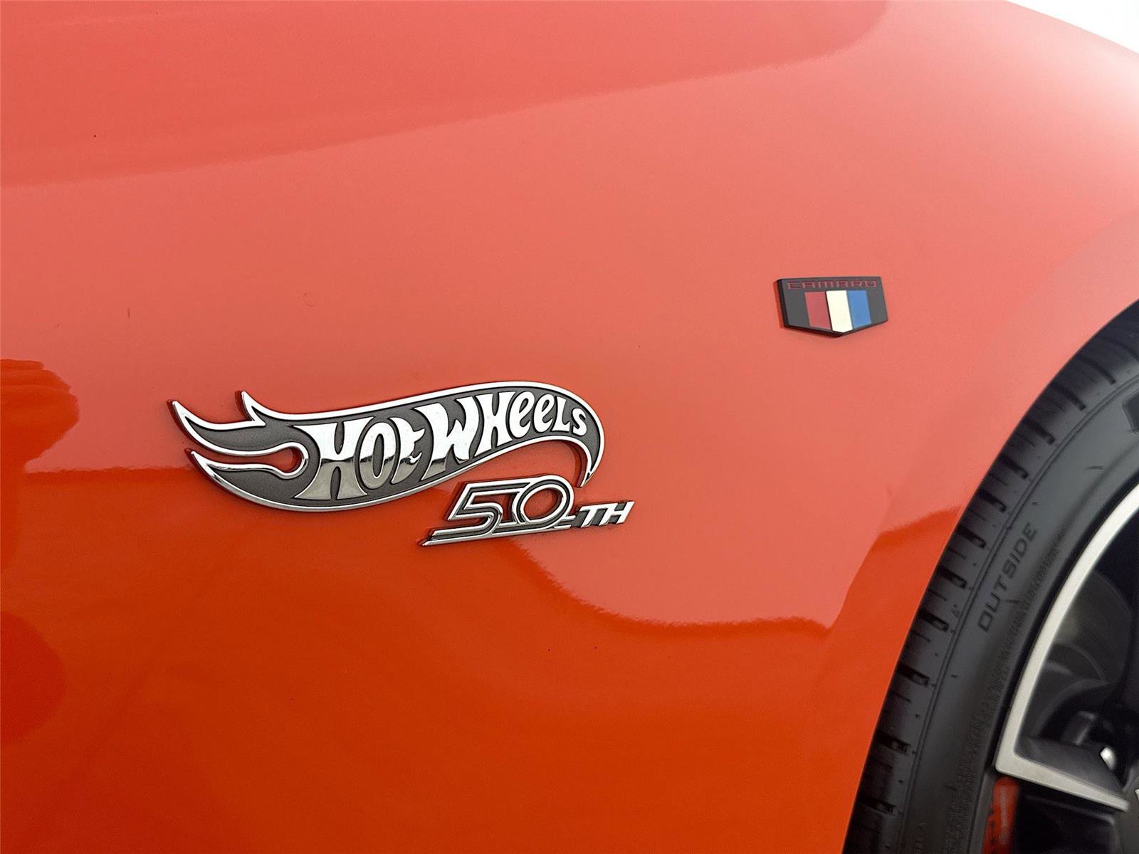 Used 2018 Chevrolet Camaro SS w/ Hot Wheels Edition RWD image 32