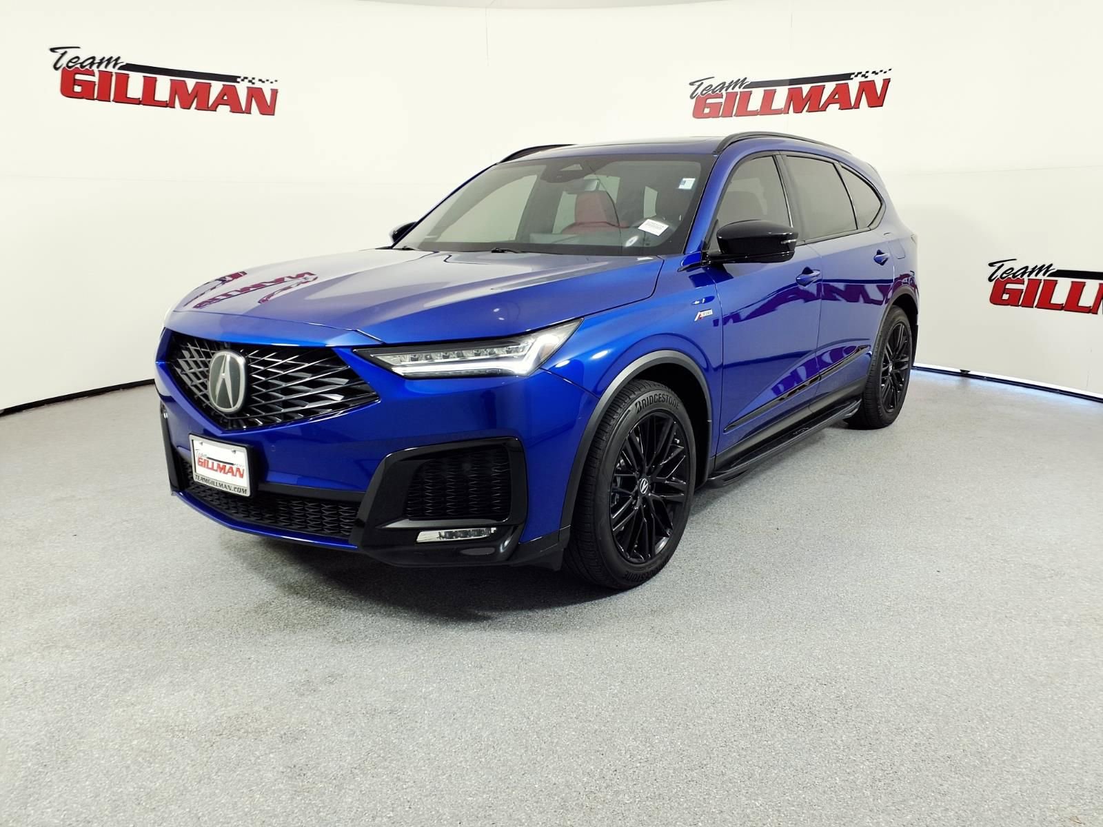 Used 2025 Acura MDX A-Spec image 2