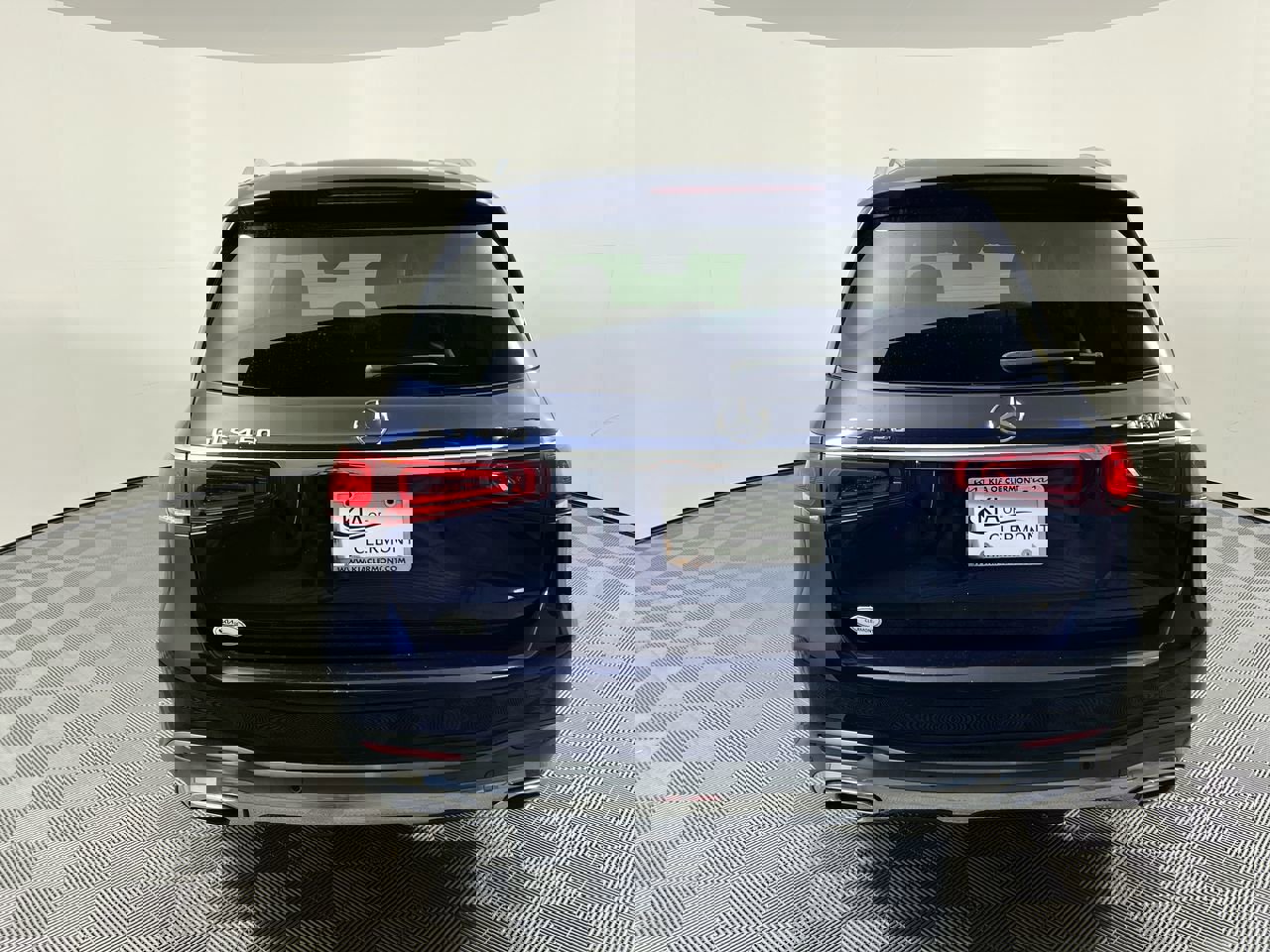 Used 2022 Mercedes-Benz GLS 450 4MATIC image 4