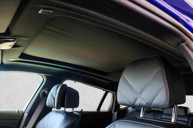 New 2025 BMW X6 M60i w/ Executive Package AWD/4WD image 10