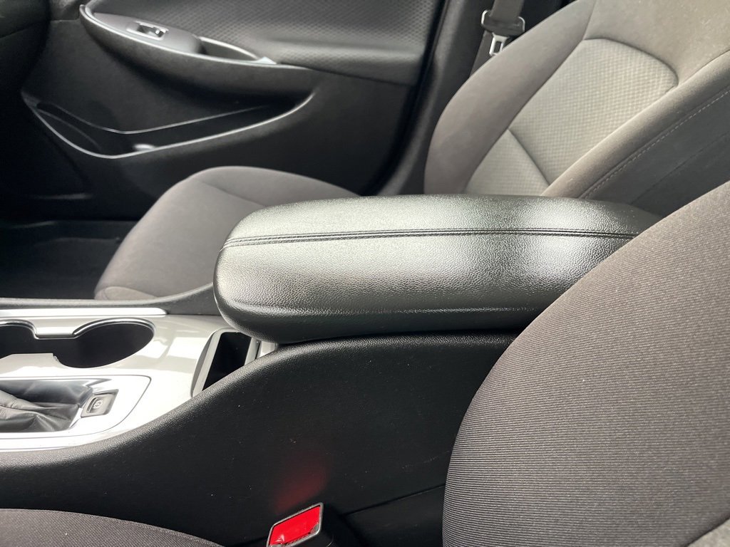 Used 2024 Chevrolet Malibu LT image 14