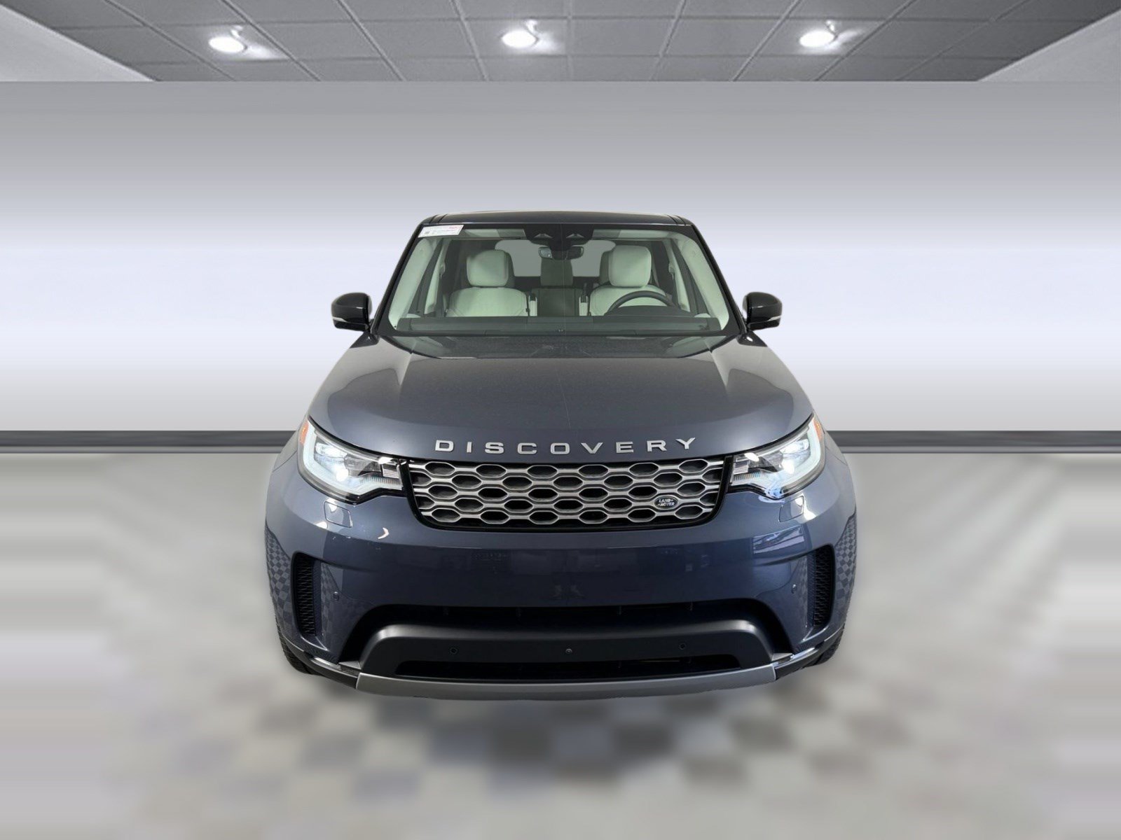Used 2026 Land Rover Discovery S AWD/4WD image 6
