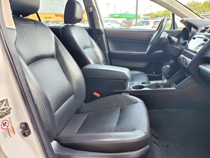 Used 2016 Subaru Outback 2.5i Limited AWD/4WD image 14