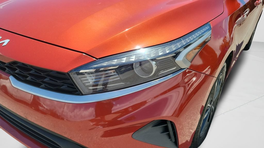 Used 2023 Kia Forte LXS FWD image 9