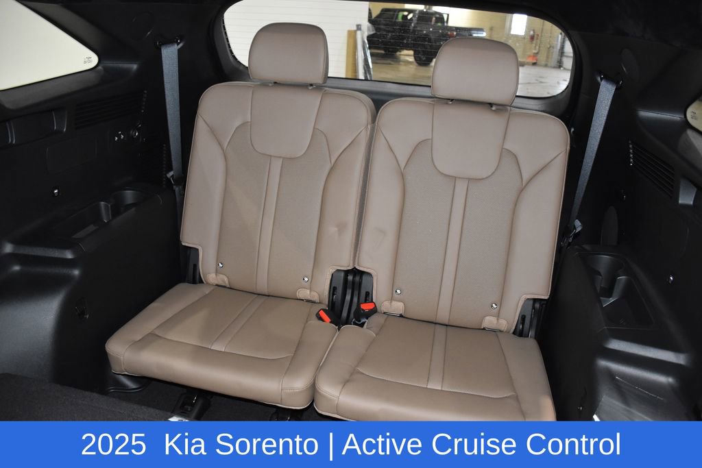 Used 2025 Kia Sorento SX Prestige w/ Olive Brown Leather Package image 28