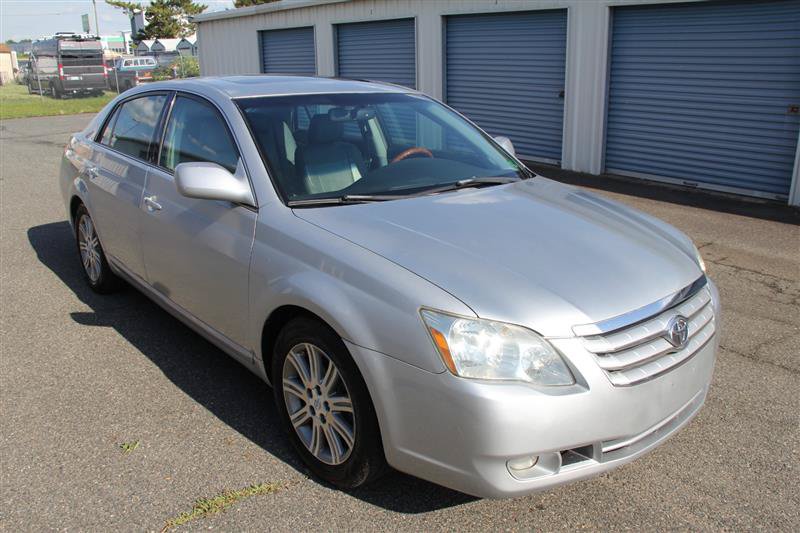 Used 2006 Toyota Avalon Limited FWD image 4