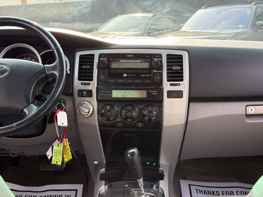 Used 2007 Toyota 4Runner Limited AWD/4WD image 23