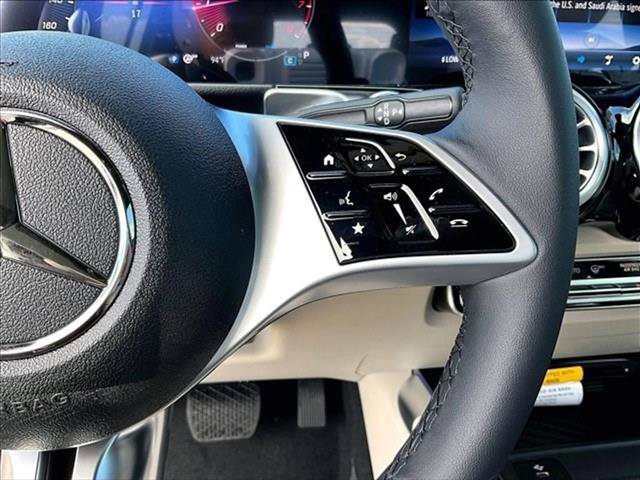 New 2026 Mercedes-Benz GLB 250 image 21