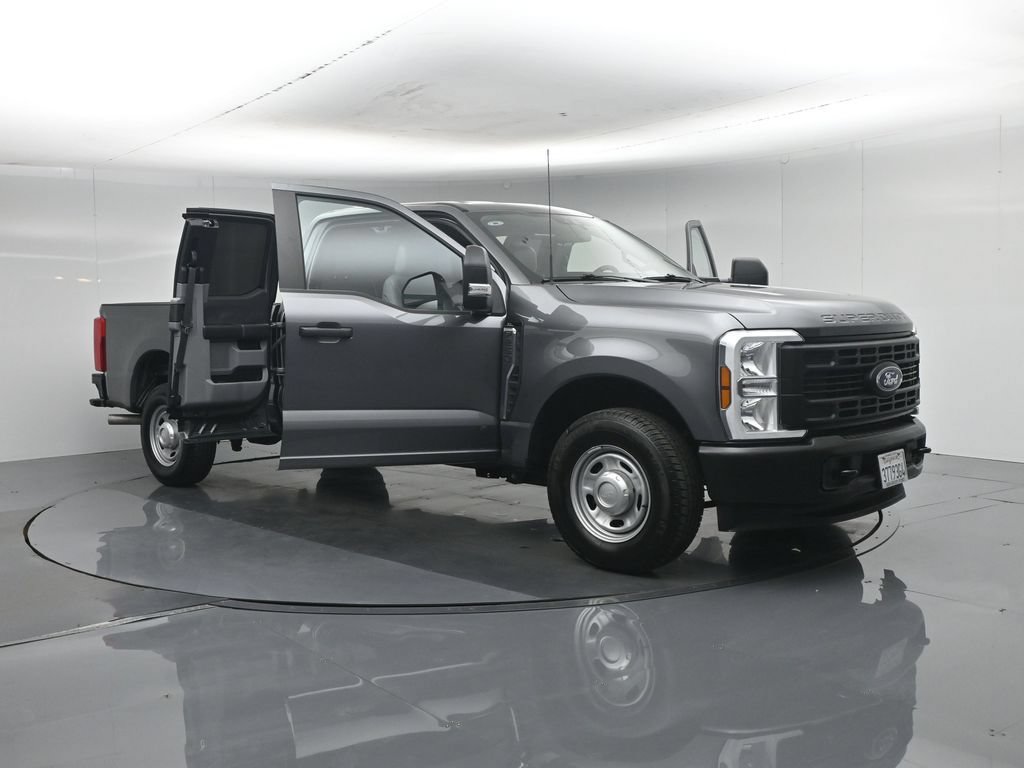 Certified 2025 Ford F250 XL RWD image 33