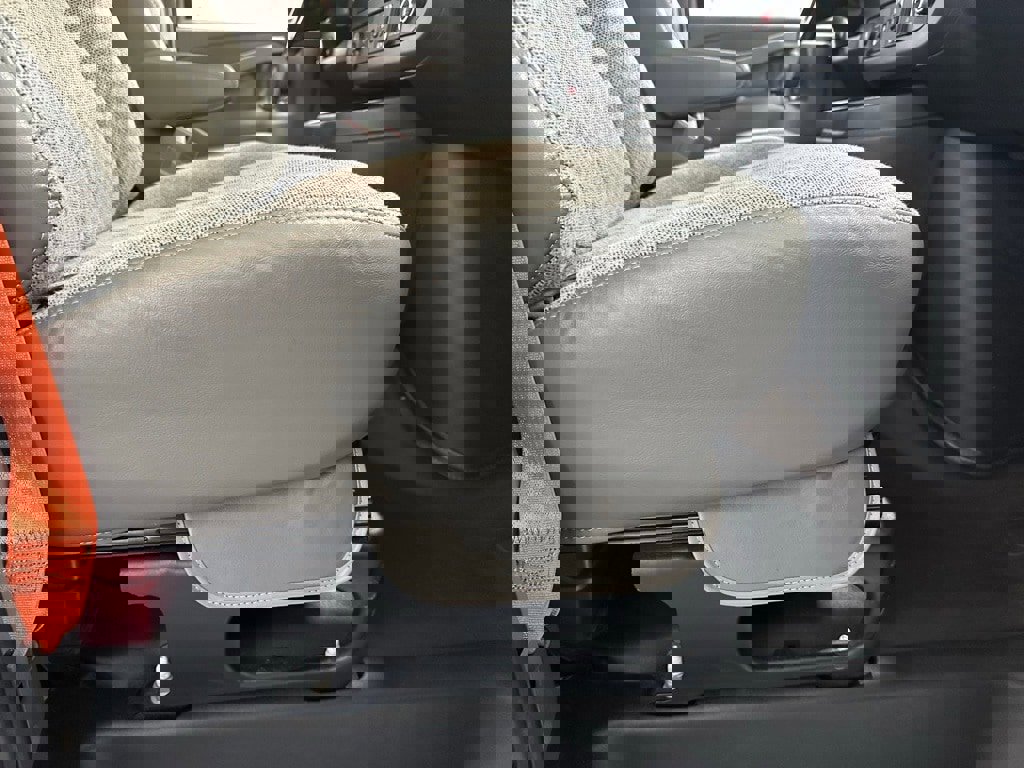 Used 2022 Chevrolet Express 3500 w/ Power Convenience Package image 40