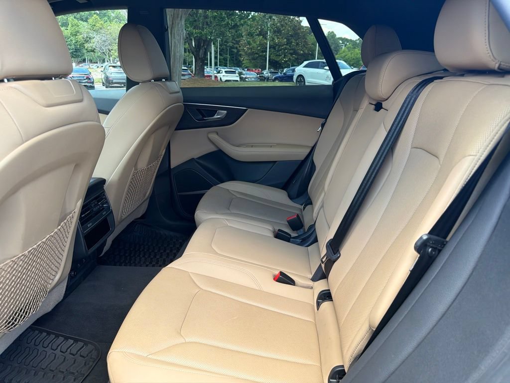 Used 2023 Audi Q8 Premium Plus w/ Premium Plus Package AWD/4WD image 14