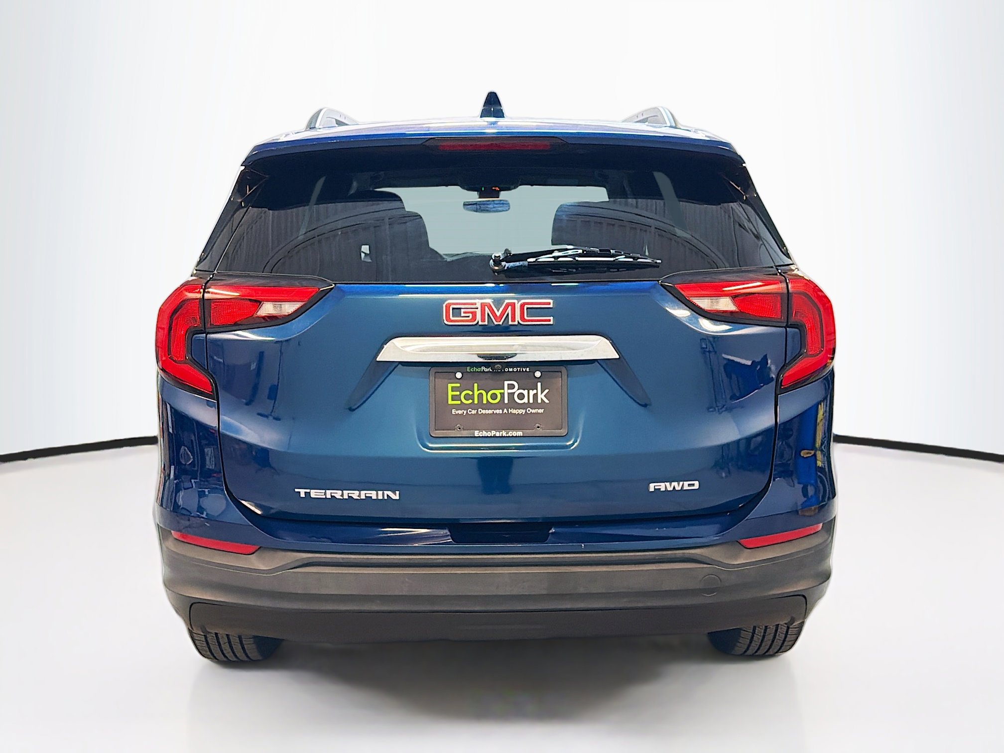 Used 2021 GMC Terrain SLE w/ Driver Convenience Package image 7