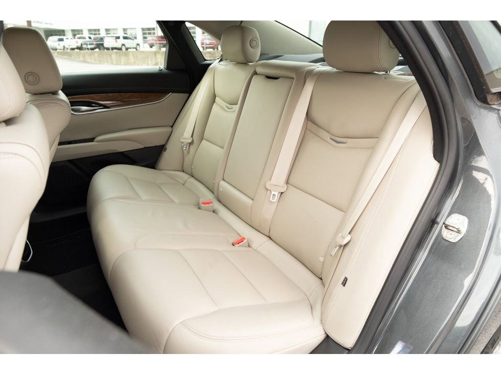 Used 2019 Cadillac XTS Luxury image 7