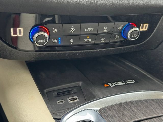 Certified 2022 Buick Enclave Avenir AWD/4WD image 22