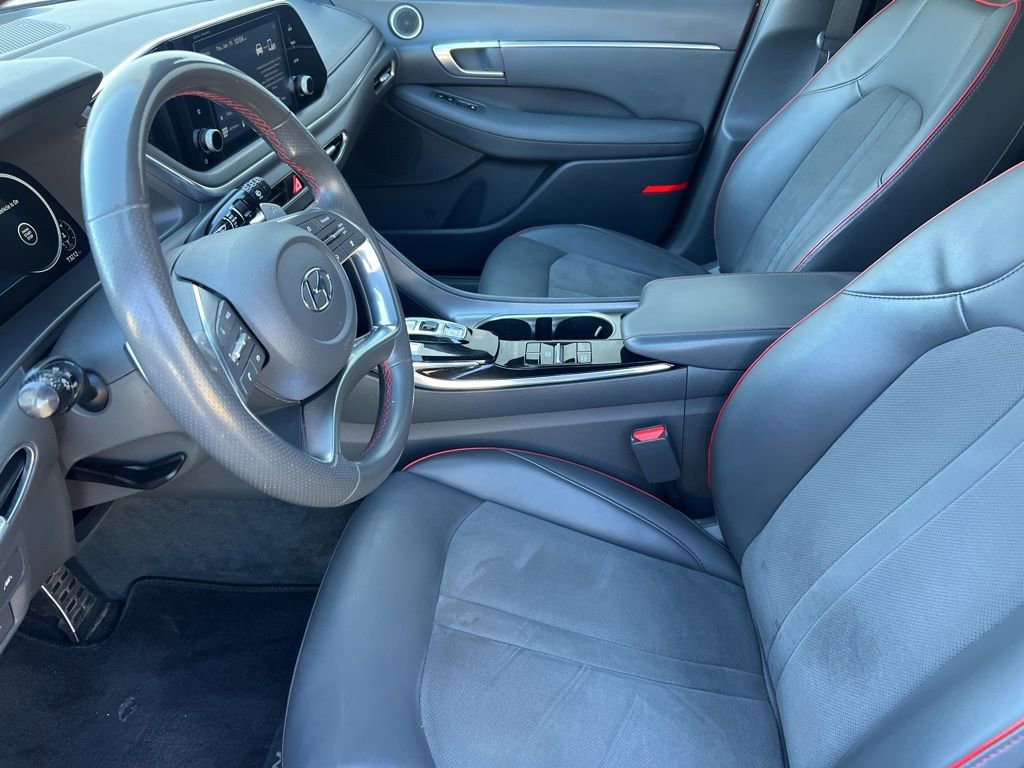 Used 2021 Hyundai Sonata SEL Plus w/ Preferred Accessory Package image 18