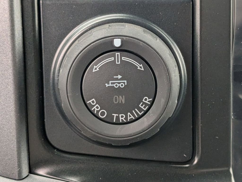 New 2026 Ford F150 XLT w/ Equipment Group 302A MID image 38