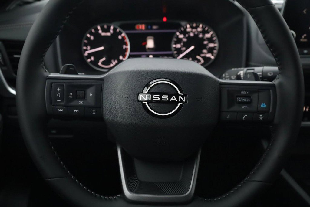 New 2026 Nissan Rogue SV image 8