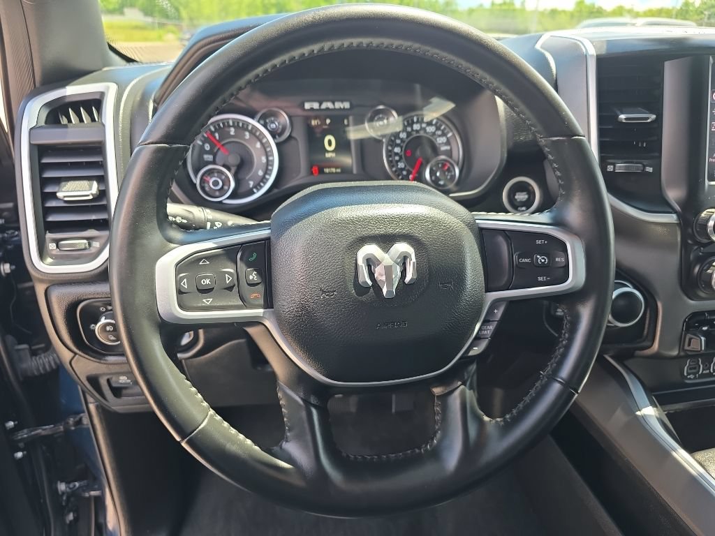 Used 2022 RAM 1500 Big Horn AWD/4WD image 18