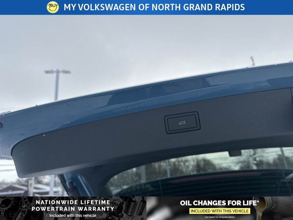 New 2026 Volkswagen Tiguan SE image 27