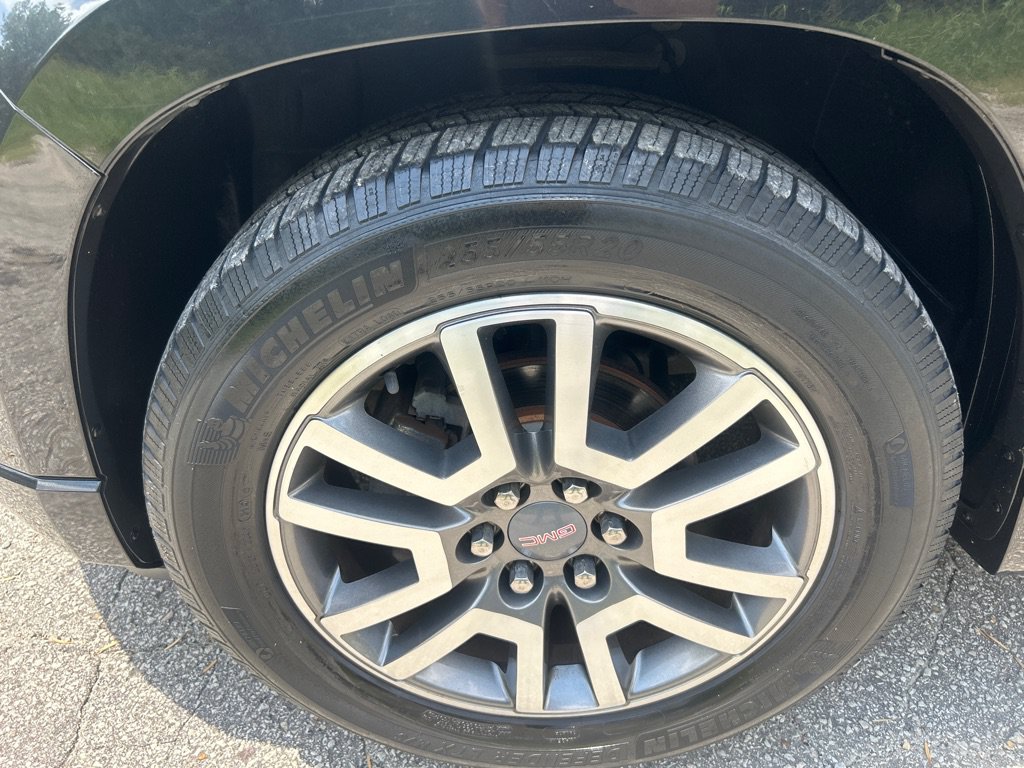 Used 2013 GMC Acadia Denali AWD/4WD image 28