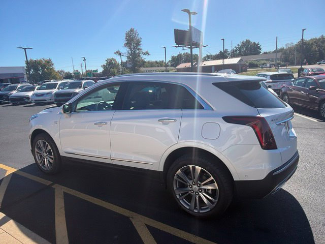 Used 2025 Cadillac XT5 Premium Luxury w/ Technology Package FWD image 17