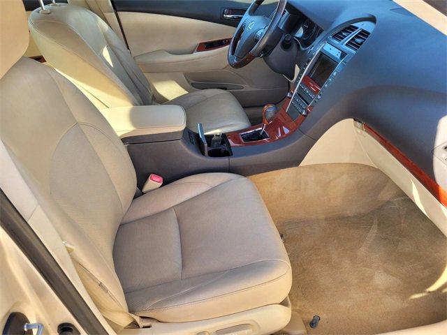 Used 2011 Lexus ES 350 image 10