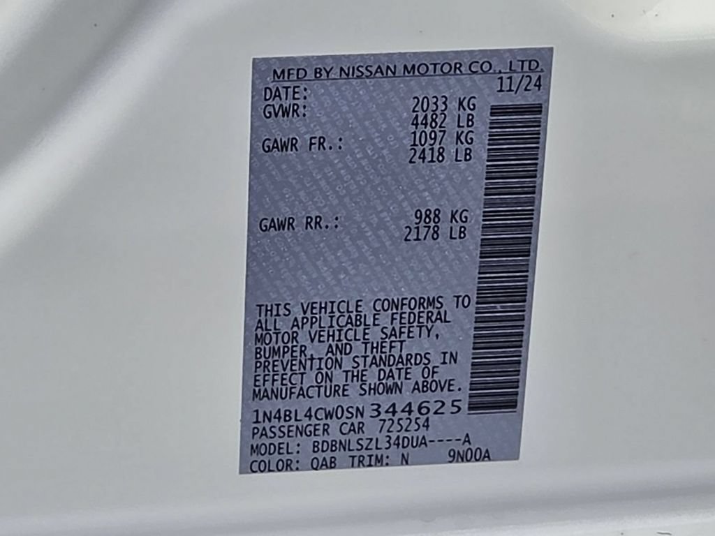 Certified 2025 Nissan Altima 2.5 SR AWD/4WD image 32