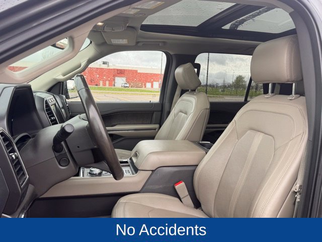 Used 2019 Ford Expedition Limited w/ Equipment Group 302A AWD/4WD image 6