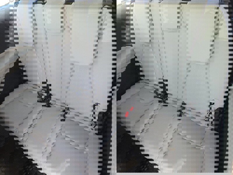 New 2026 Kia Carnival SX w/ SX Dark Edition Package image 9