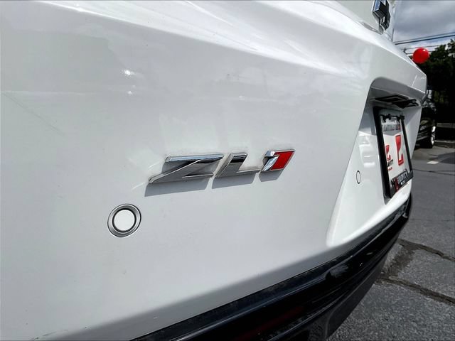 Used 2018 Chevrolet Camaro ZL1 RWD image 22