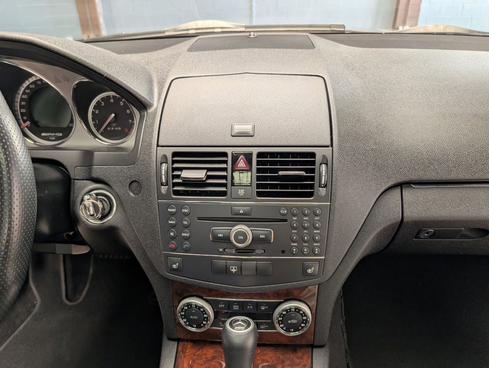 Used 2009 Mercedes-Benz C 63 AMG Sedan image 11