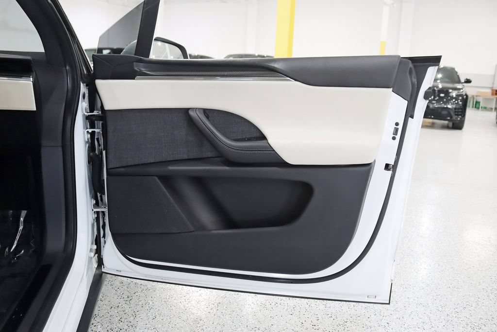 Used 2022 Tesla Model X Plaid AWD/4WD image 35