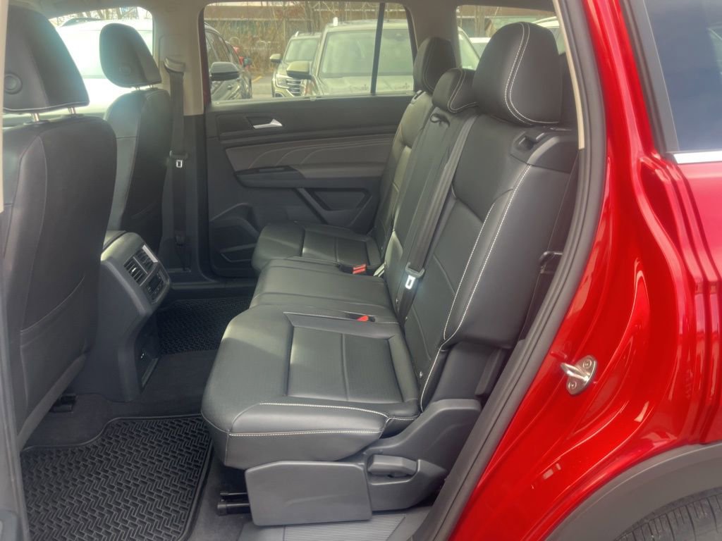 Used 2023 Volkswagen Atlas SEL image 12