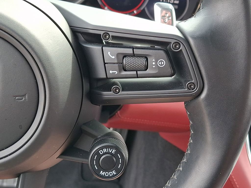 Used 2021 Porsche Panamera GTS image 23