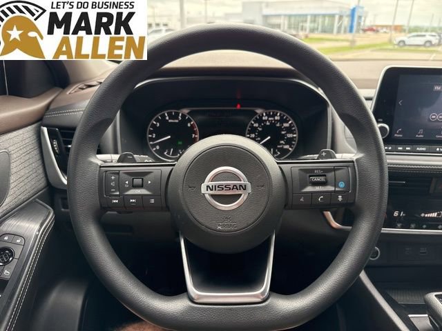 Used 2021 Nissan Rogue SV FWD image 11