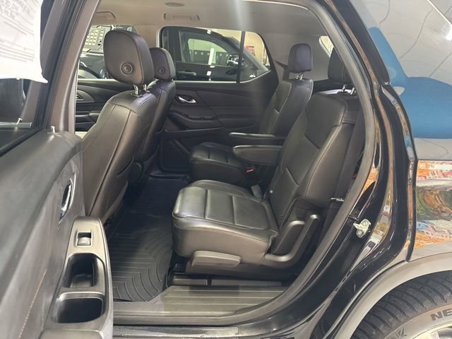 Used 2019 Chevrolet Traverse LT w/ LT Premium Package AWD/4WD image 36