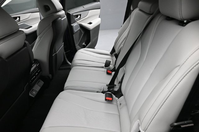 New 2026 Acura MDX w/ Technology Package FWD image 14