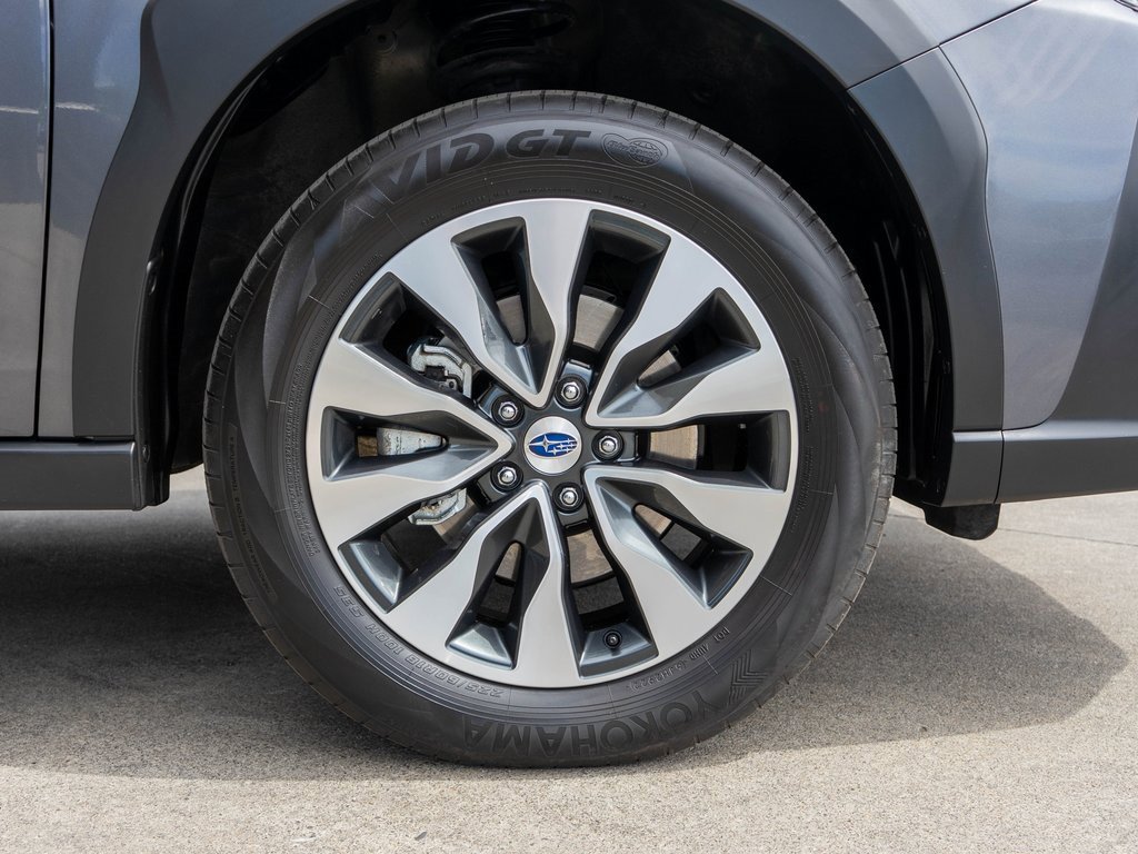 Used 2023 Subaru Outback Touring image 38