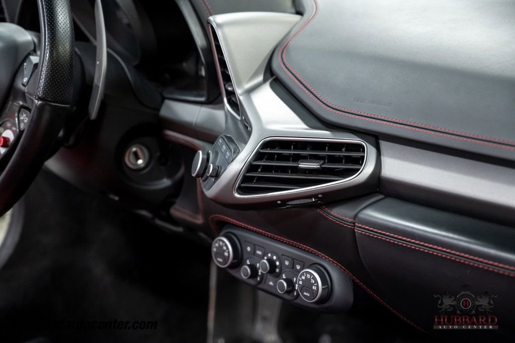 Used 2014 Ferrari 458 Spider RWD image 28