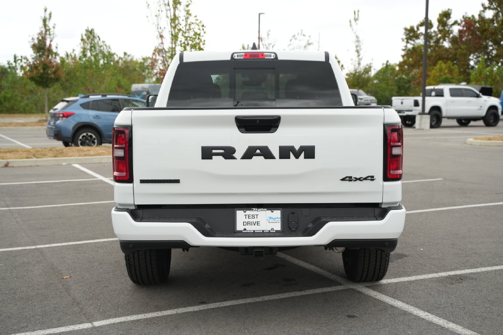 New 2026 RAM 1500 Big Horn AWD/4WD image 6