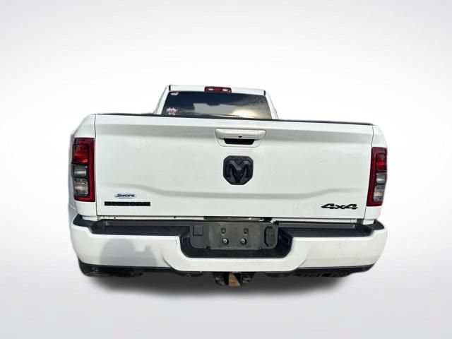 Used 2024 RAM 3500 Big Horn w/ Night Edition AWD/4WD image 4