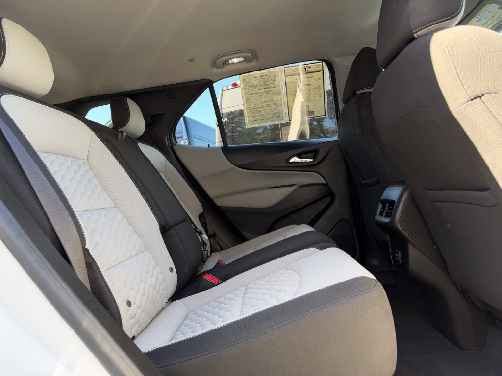 Used 2020 Chevrolet Equinox LT AWD/4WD image 14