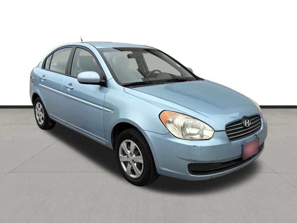 Used 2011 Hyundai Accent GLS FWD image 3