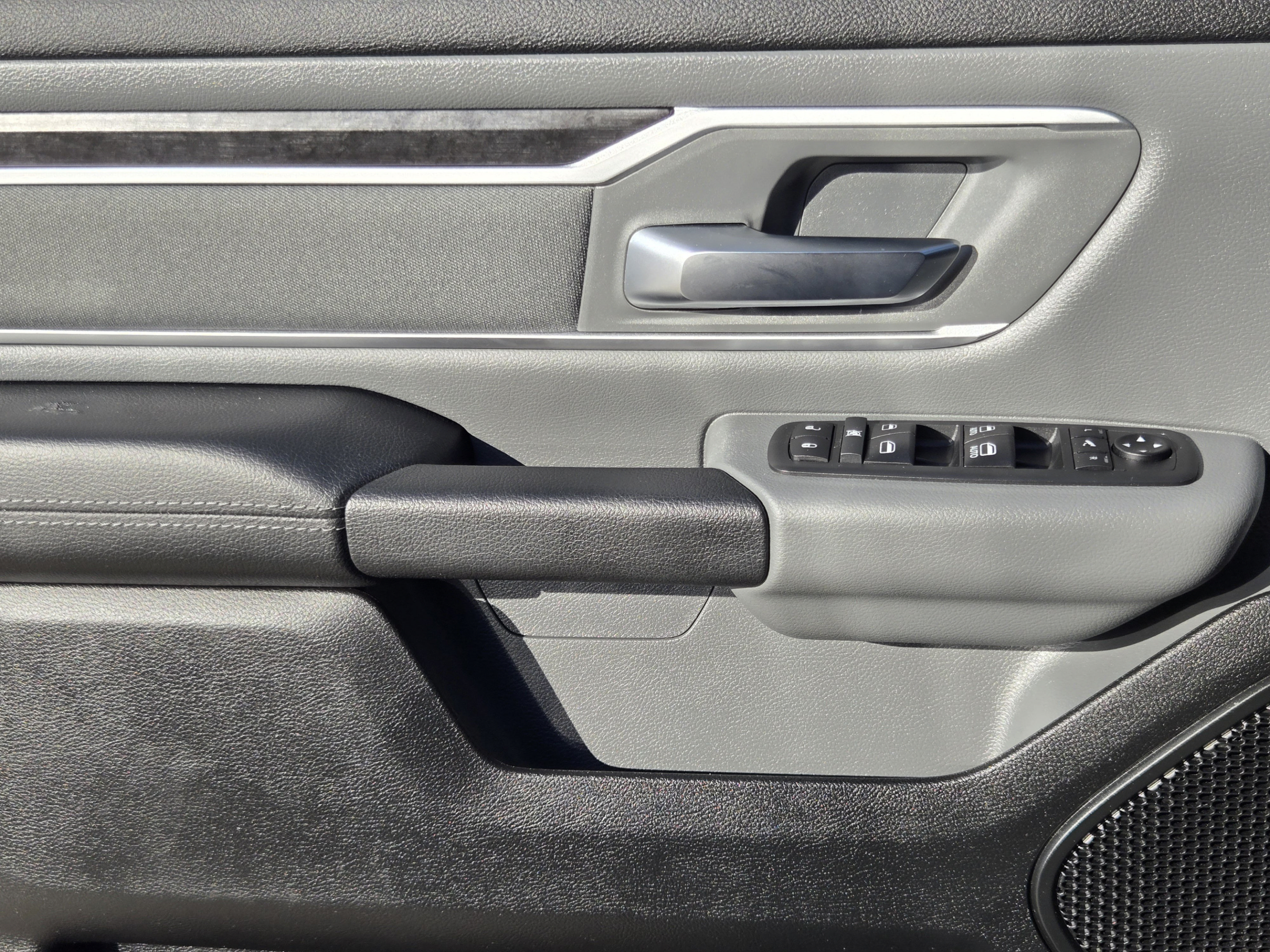 Used 2020 RAM 1500 Lone Star RWD image 21