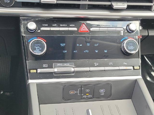 New 2026 Hyundai Santa Fe SE FWD image 12