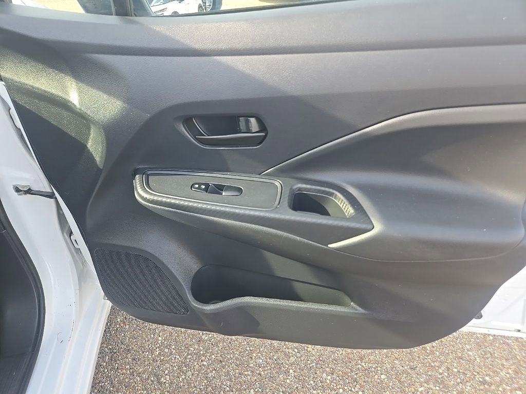 Used 2023 Nissan Versa S w/ Trunk Package FWD image 21